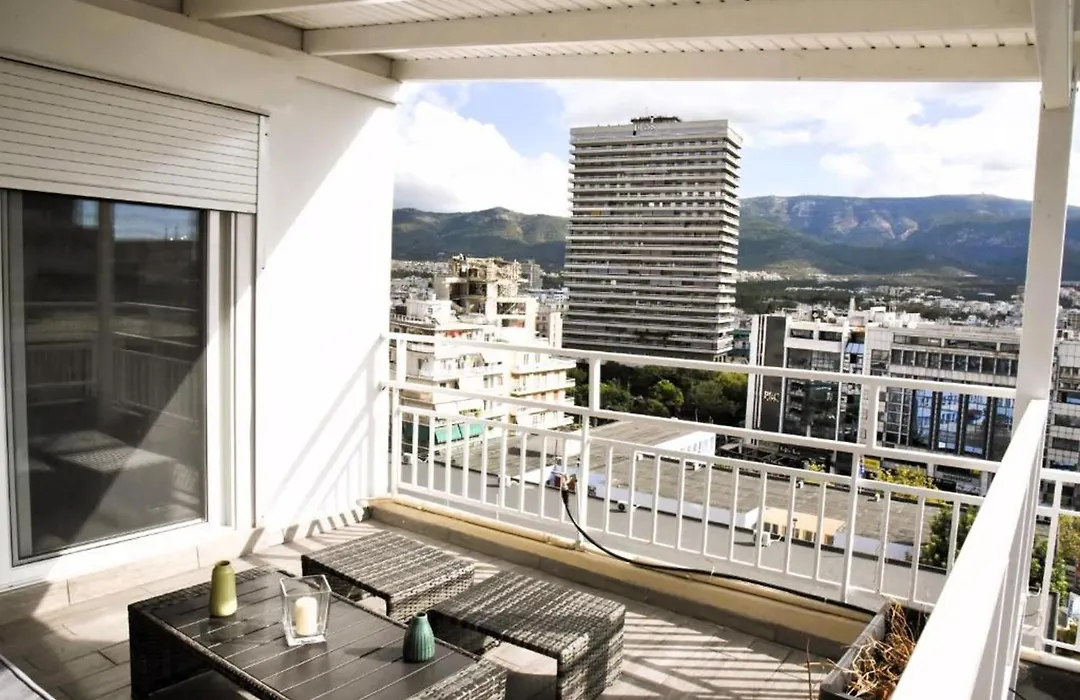 Athens Tiny Rooftop By Super Host Hub-1